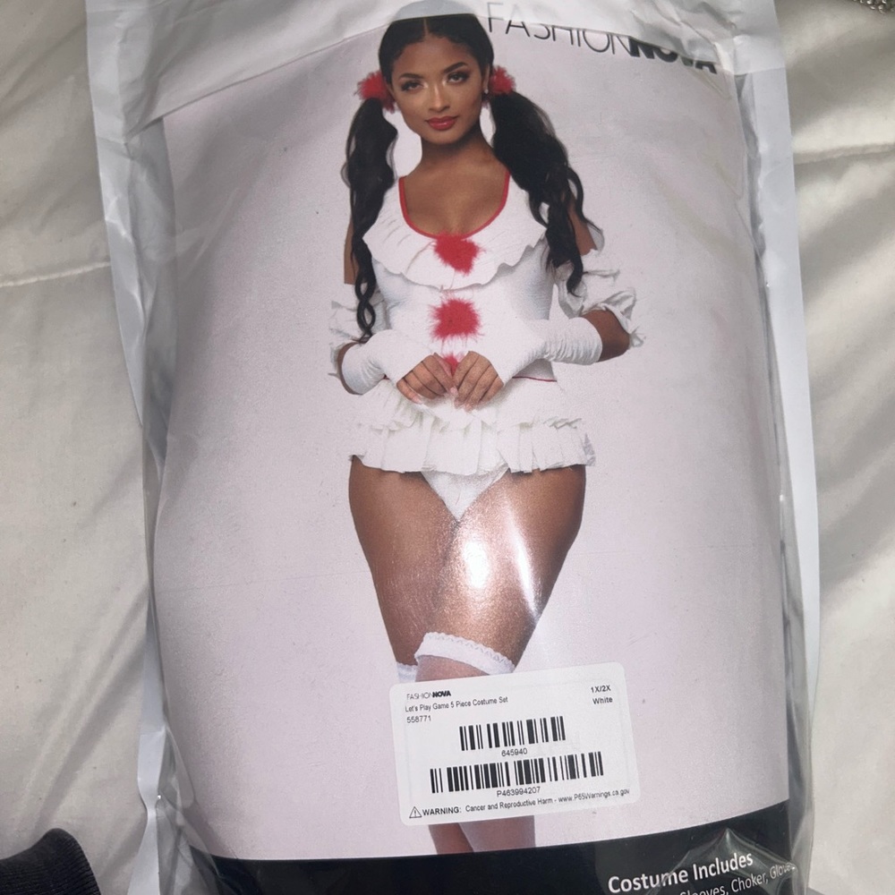 Fashion Nova It Costume Plus